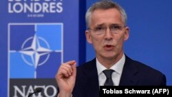 Generalni sekretar NATO-a Jens Stoltenberg tokom završne konferencije
