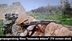 Borac Islamske države Iraka i Levanta (IDIL), slika sa propagandnog videa IDIL-a