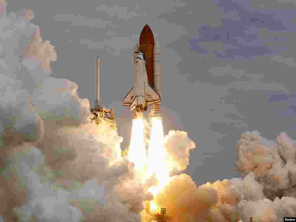 پرتاب شاتل «آتلانتیس» و آغاز ۱۳۵‌امین و آخرین مأموریت پرواز شاتل ناسا- ۱۷ تیرماه