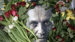 Мемориал в честь Алексея Навального в одном из городов Германии