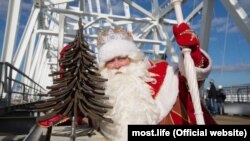 Ded Moroz (Grandfather Frost) is Russia's version of the jolly Christmas gift giver from the North Pole.