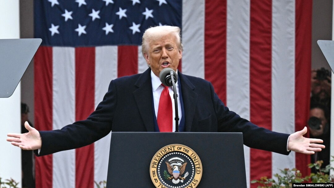 Președintele SUA, Donald Trump, a anunțat creșterea generalizată a taxelor vamale pentru importurile în SUA. 