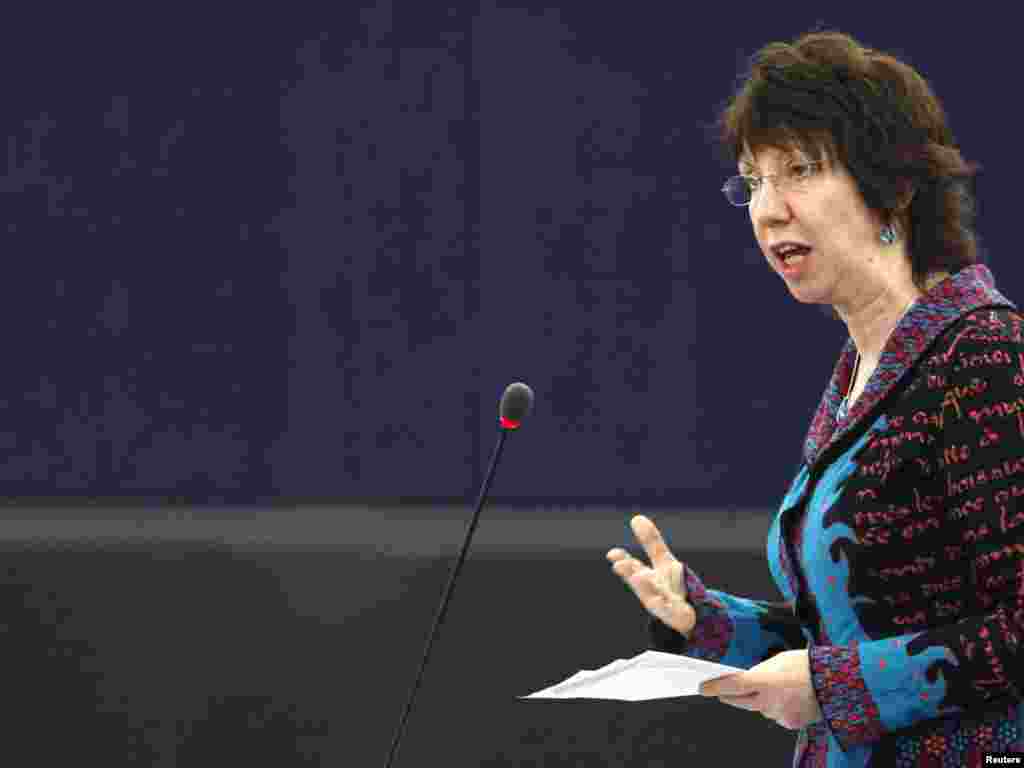 Кіраўніца зьнешняй палітыкі Эўразьвязу Кэтрын Эштан выступае ў Эўрапарлямэнце. 