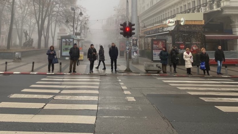 ЈСП: Градскиот превоз во Скопје од денеска бесплатен поради големото загадување