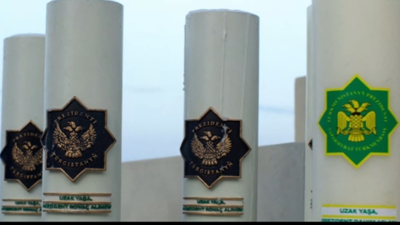 Özbek telekanaly Ýerasty Altylygy’ efire berdi, oňa tomaşa eden lebaply türkmenler Türgistany tanyş gördi’