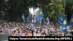 Новый закон о языке вызвал массовые протесты в Украине. Львов, 4 июля 2012 года. 