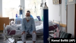 Pacijenti u COVID bolnici u Sarajevu, Bosna i Hercegovina