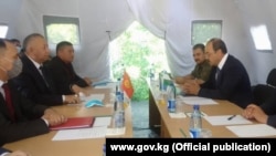 Кыргызско-узбекистанские переговоры после конфликта на границе с анклавом Сох. 1 июня 2020 года.