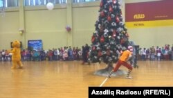 Buratino, Yeni ili Bakıda uşaqları əyləndirir, 3 yanvar 2017