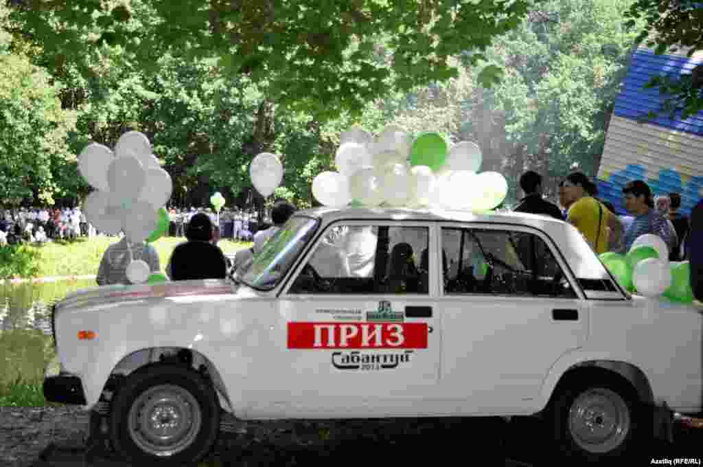 Баш батырга бүләкне Ильяс Шәкүров алып бирде