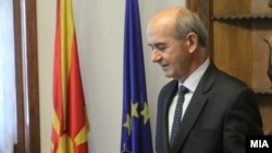 Архива: Новиот државен јавен обвинител Љубомир Јовески. 