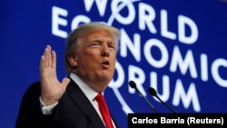Президент США выступает с речью на на Всемирном экономическом форуме в Давосе, 26 января 2018 года