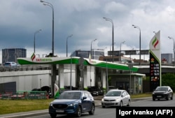 "Татнефть" компаниясынын май куюучу жайы. Москва, 16-июнь 2026-жыл