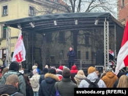 Мітынг беларусаў у Варшаве з нагоды прэзыдэнцкіх выбараў у Беларусі. Варшава, 26 студзеня 2025 году