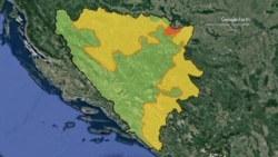 БиГ: желтым цветом выделена территория Республики Сербской, зеленым – хорватско-мусульманской федерации, красным – округа Брчко