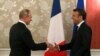 Întrevedere la Paris între președinții Emmanuel Macron și Vladimir Putin
