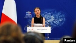 Greta Thunberg na debati sa francuskim parlamentarcima, Pariz