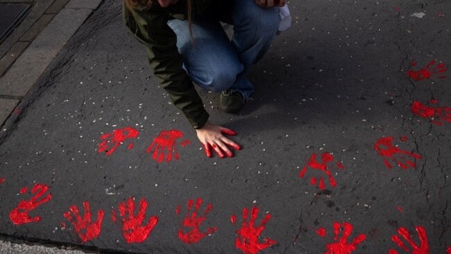 'Hitno odgovornost': Protest u Beogradu zbog tragedije u Novom Sadu