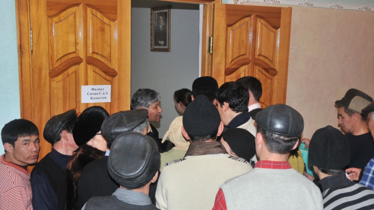 В Атырау не могут найти высококвалифицированных рабочих для ...