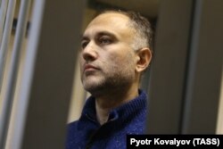 Бывший вице-губернатор Санкт-Петербурга будет под стражей до 9 мая