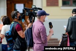 Журналісты Свабоды вядуць відэастрым з менскіх вуліц у ліпені 2020