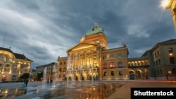 Здание парламента в Берне, Швейцария