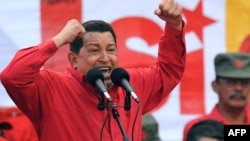  Venesuela prezidenti bəyan etdi ki, bu konstitusiya referendumu ilə «Bolivar inqilabının» üçüncü dalğası başlayır