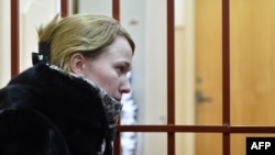 Светлана Кривсун в суде, октябрь 2014 года