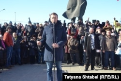 Алексей Навальный на митинге в Новосибирске