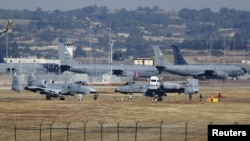 Avioane americane la baza de la Incirlik