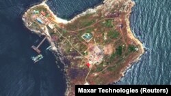 Острів Зміїний, Україна, 12 травня 2022 року. Зображення Maxar Technologies