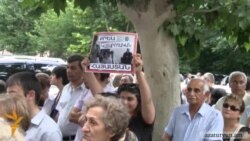 Ցուցարարները պահանջեցին ազատ արձակել ընդդիմադիր ակտիվիստներին