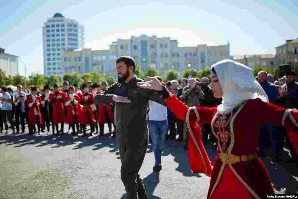 Парламентан куьйгалхо Даудов Мохьмад (Лорд) воккхаве.