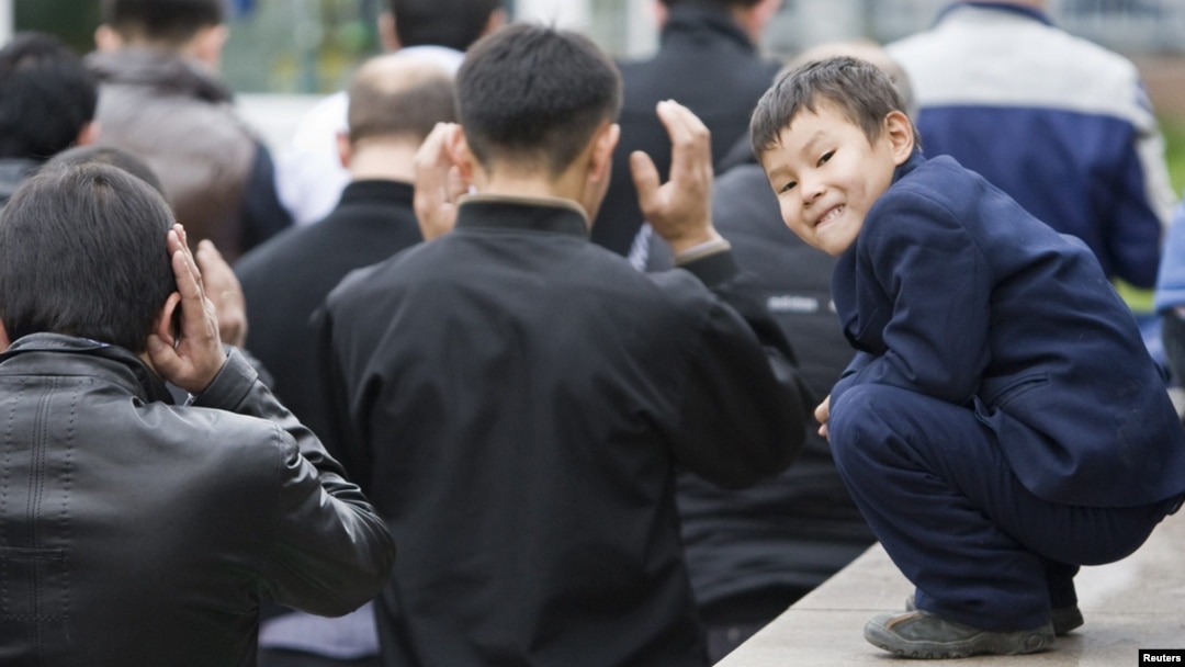 Әйеліммен және оның досымен жыныстық қатынас