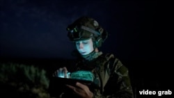 Ілюстраційне фото. Український військовий на позиції поблизу Покровська, серпень 2025 року