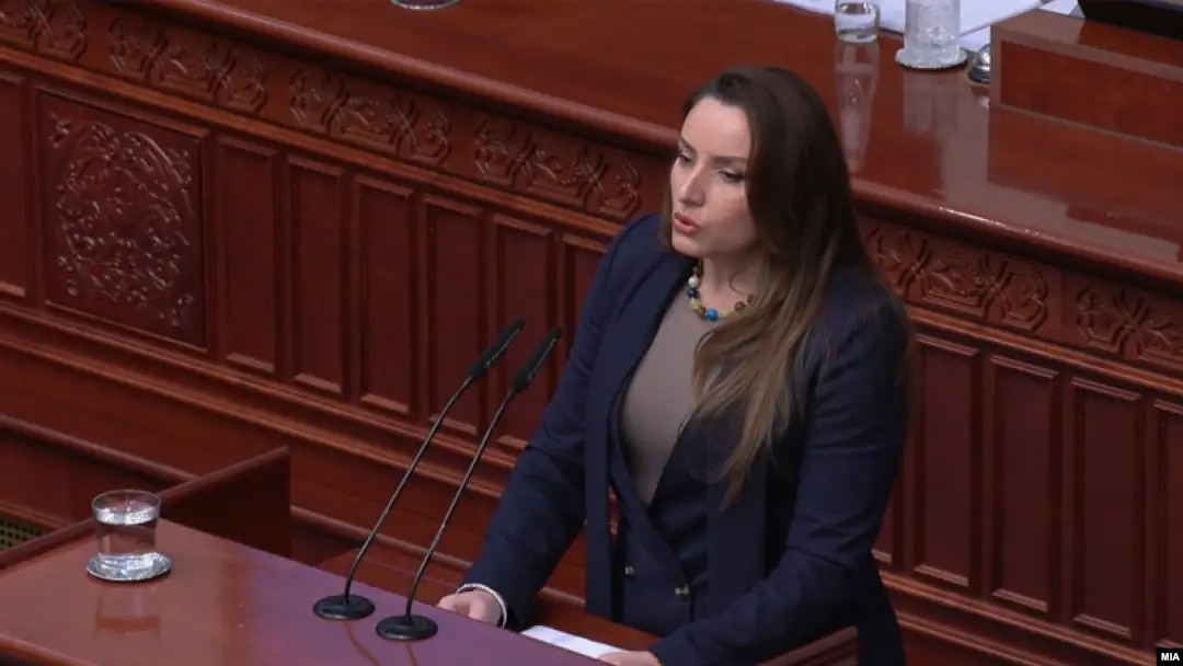 Илире Даути, пратеничка од Европскиот фронт.