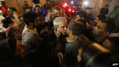 Сексуалды жетілген армян әйелдерінің фотосуреттері Чулпан Хаматовамен жыныстық қатынас