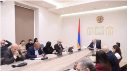 Ընդդիմությունը խոսում է «վեց տասնյակ քաղբանտարկյալների» մասին, իշխանությունը ժխտում է