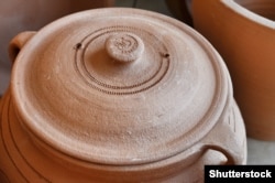 Detail of a Zlakusa pot after firing and cleaning