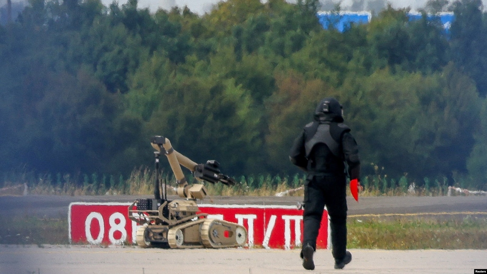 Germany Says Russia Behind 'Hybrid Attack' At Leipzig Airport