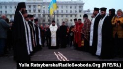 In Dnipro, a requiem commemorated the victims of the Holodomor on November 24.