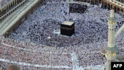 The detainees say they had hoped to arrive in Mecca just in time for the Hajj in late October. (file photo)