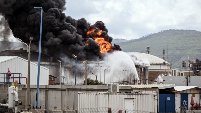 Trump Renews Warning To Iran: Reach Deal Soon Or Face Energy Sector Attacks