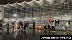 Studenti i građani na protestu pet meseci nakon urušavanja nadstrešnice na Železničkoj stanici u Novom Sadu, 1. april 2025.