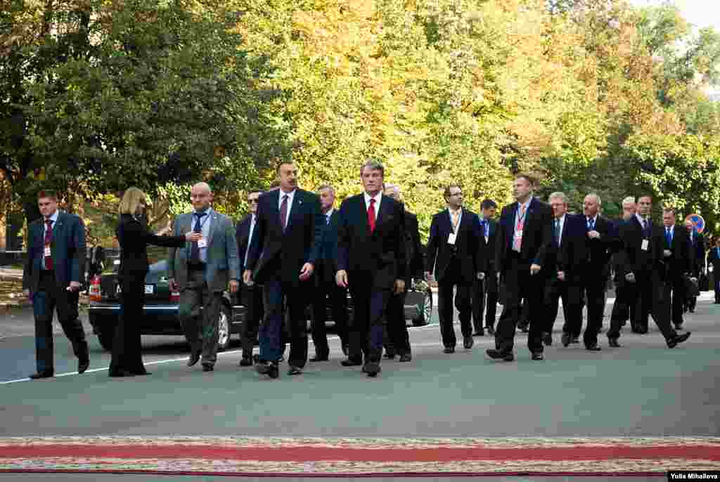 Moldova - CIS Summit Photo gallery (19)