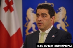 შალვა პაპუაშვილი, სადავო ლეგიტიმაციის პარლამენტის თავმჯდომარე