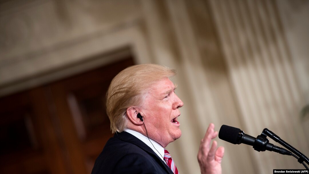  Donald Trump