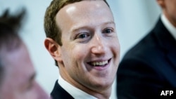 Основателят и главен изпълнителен директор на Facebook Марк Зукърбърг