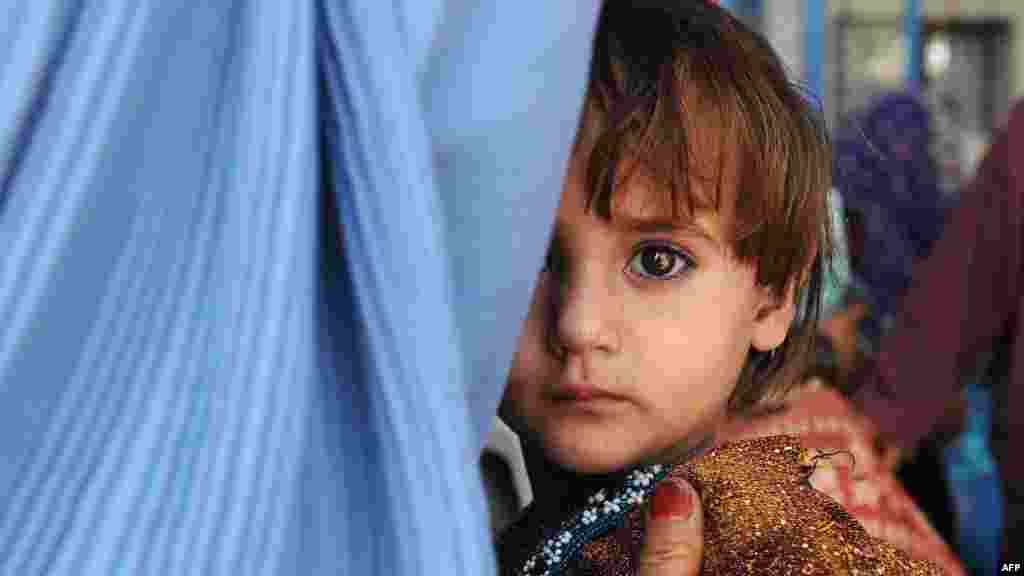 Pakistan - UNHCR-ov centar za izbjeglice u Peshawaru, 19. juni 2012. Foto: AFP / A. Majeed 