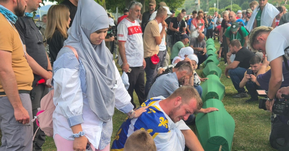 Srebrenica përkujton viktimat në 31 vjetorin e gjenocidit